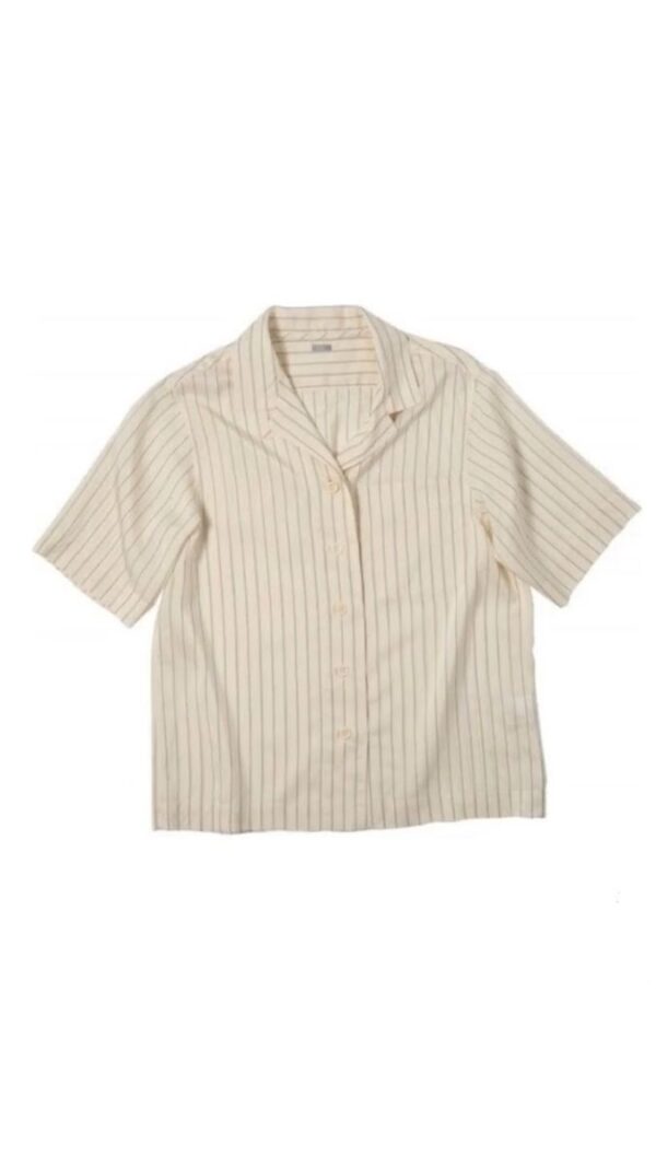 half sleeves white shirt